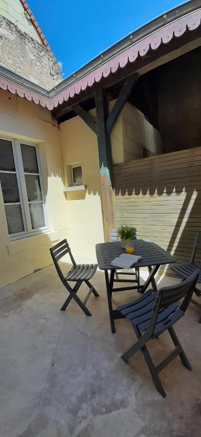 Riva Lodge Saint-Aignan  Exterior foto